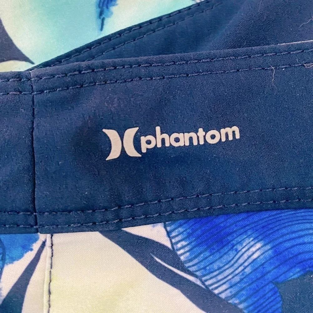 Hurley Phantom Spray Gun Floral Board Shorts Size 29